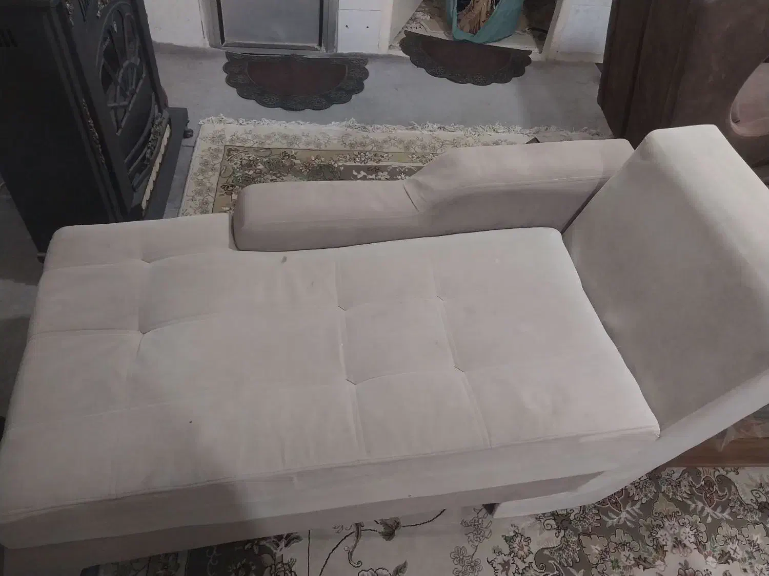 شزلون|مبلمان خانگی و میز عسلی|تربتحیدریه, باغ سلطانی|دیوار