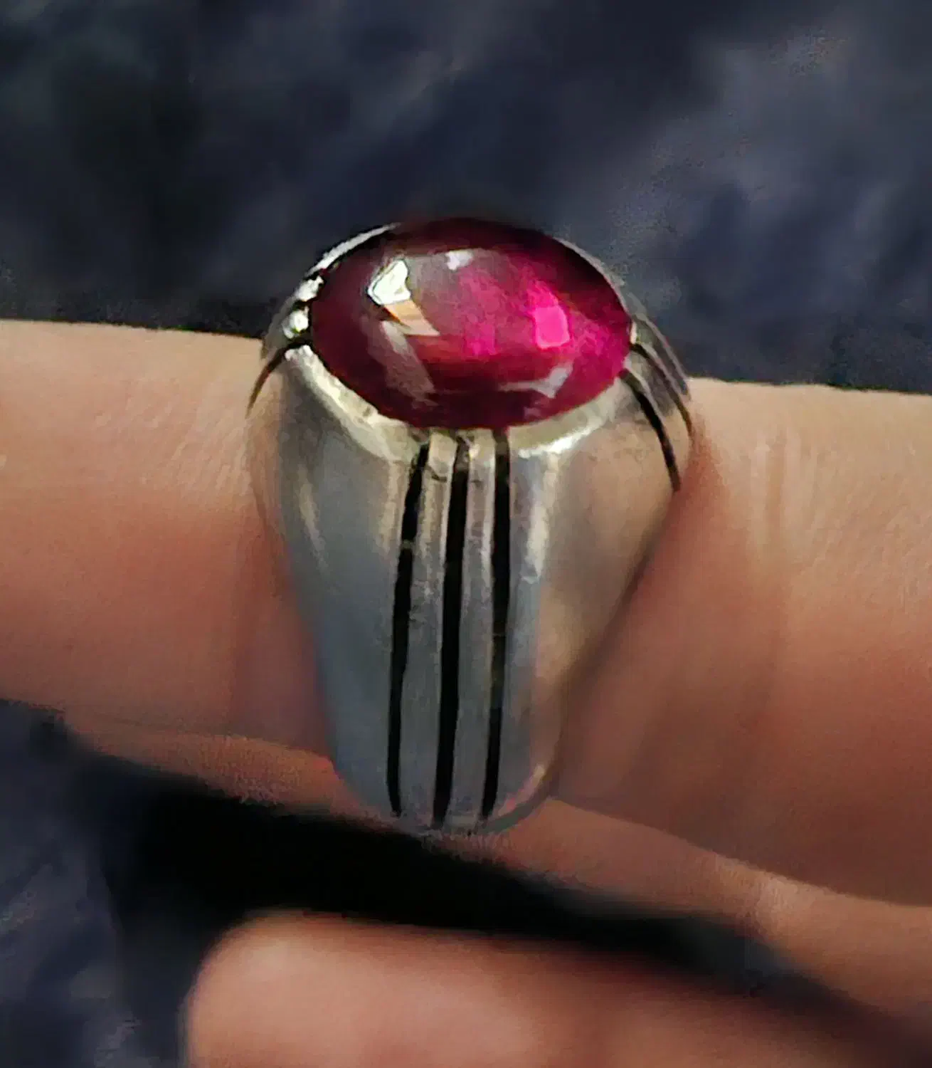 یاقوت سرخ شجره دار|جواهرات|نور, |دیوار