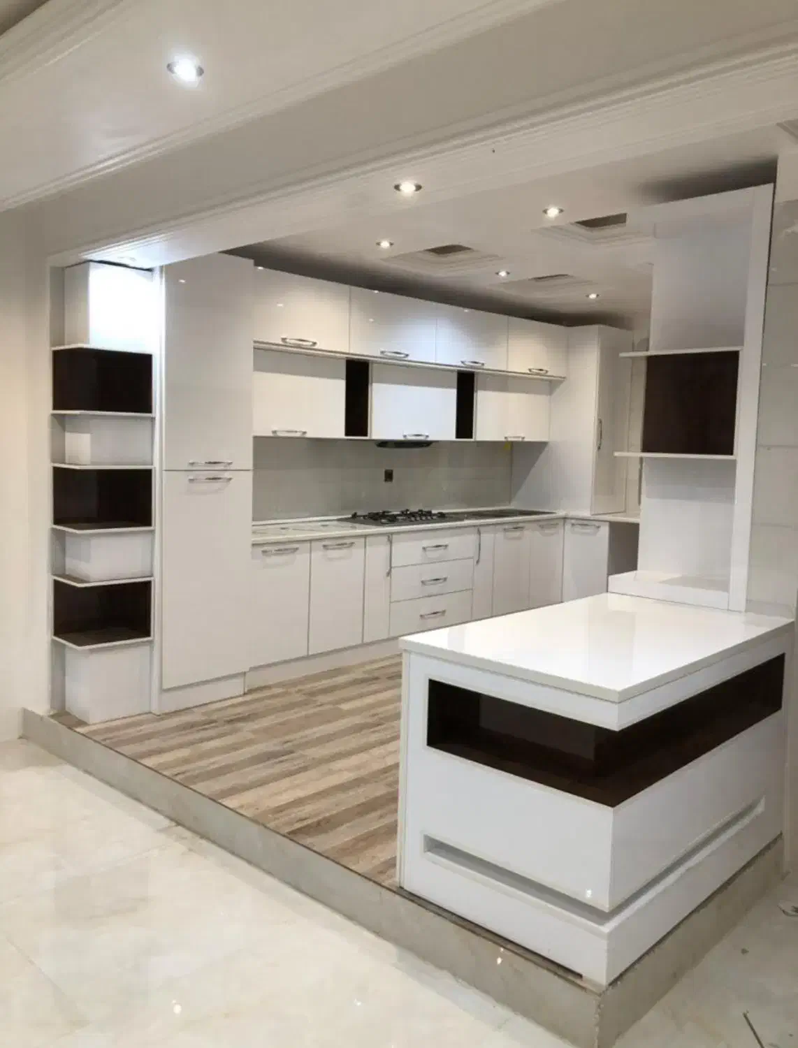 کارگر ساده کابینت سازی وکیوم کار و کمک منتاژ|استخدام صنعتی، فنی، مهندسی|تهران, اوقاف|دیوار