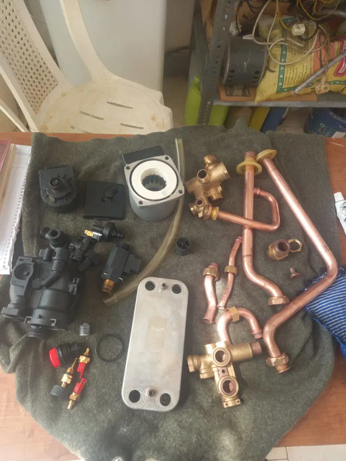 پکیج ورادیاتور وابگرمکن تعمیرات خرید سرویس سالیانه|آبگرمکن، پکیج، شوفاژ|گلبهار, شهر جدید گلبهار|دیوار