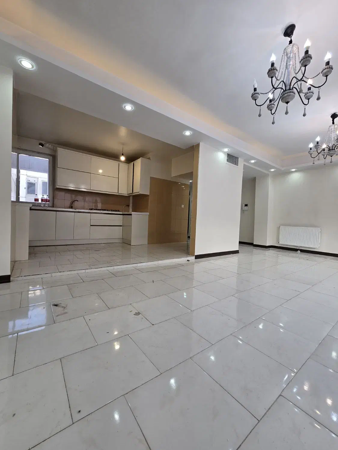 ((تخت جمشید خ آپادانا تخلیه))|اجارهٔ آپارتمان|پردیس, فاز ۸|دیوار