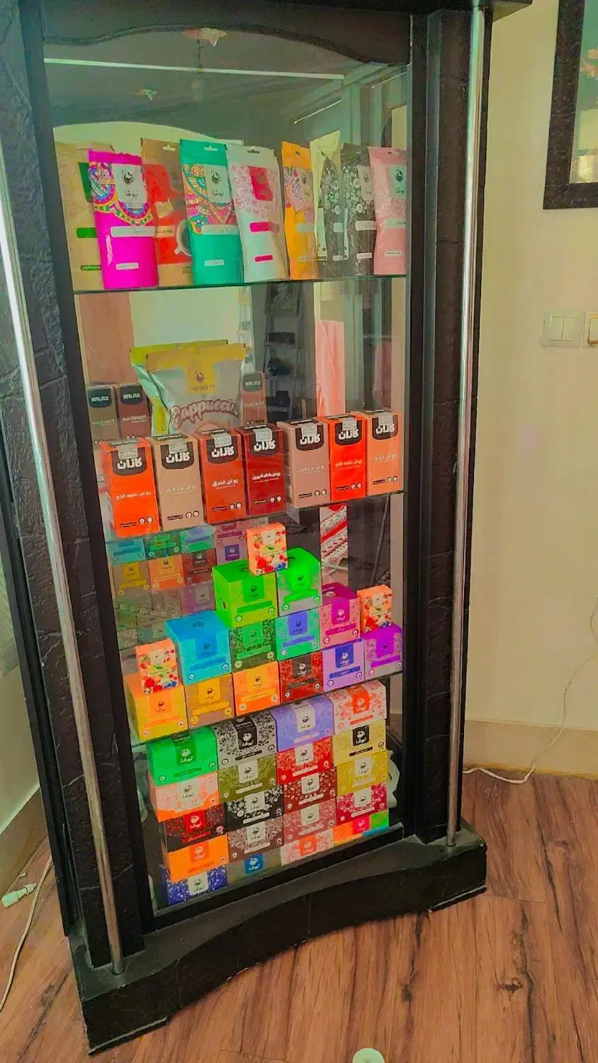 محصولات نیوشا بی نظیر محصولات عالی|خوردنی و آشامیدنی|شاهین‌شهر, خانه کارگر|دیوار