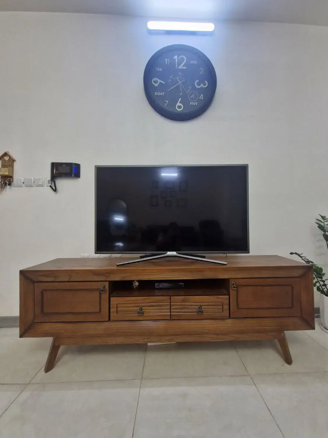 میز تلویزیون|میز تلویزیون|نیشابور, شهرک قدس|دیوار
