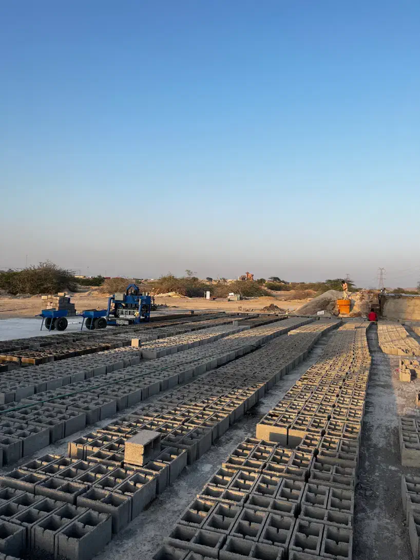 بلوک سیمانی درجه یک با بهترین قیمت|مصالح و تجهیزات ساختمان|بندرعباس, |دیوار