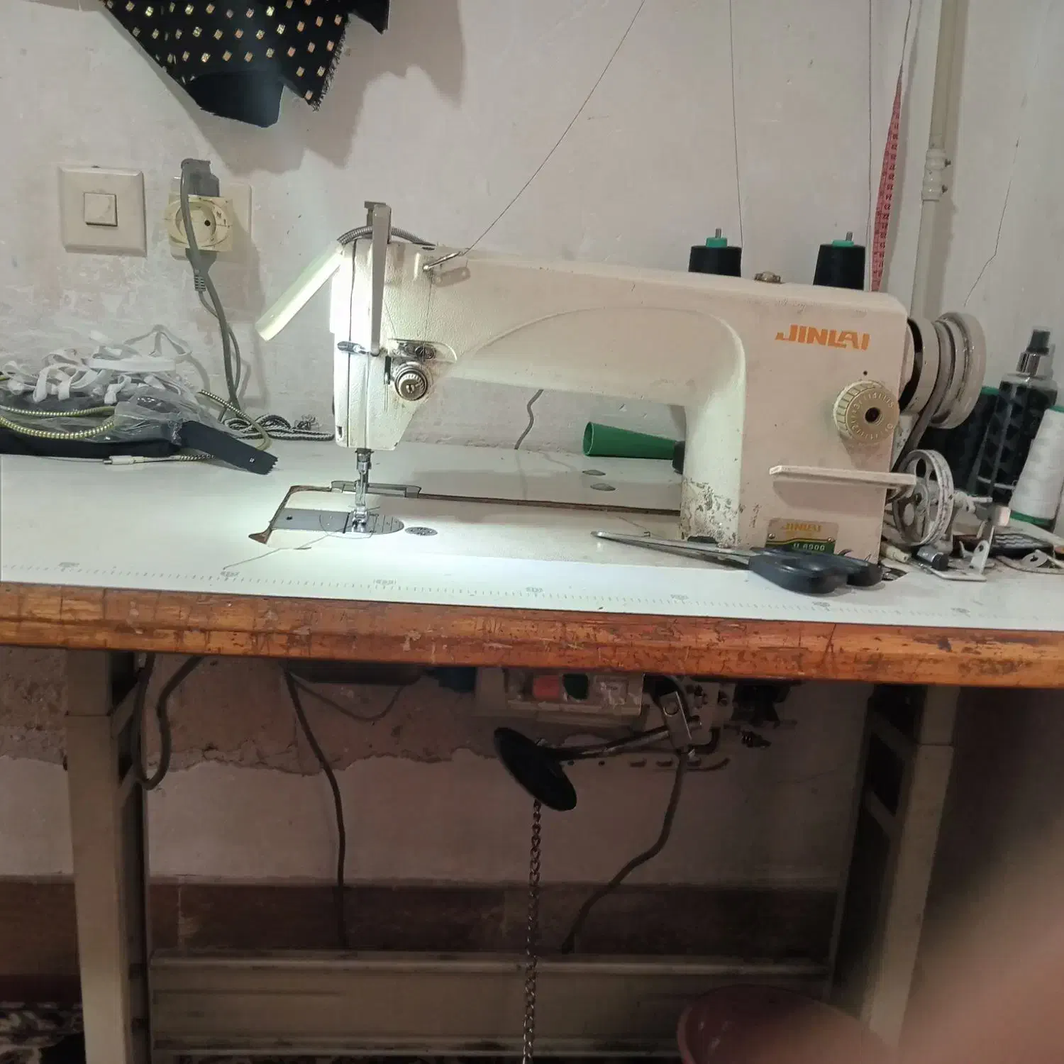 چرخ جوکی راست دوز وسردوز بابی لوک درحدنو|چرخ خیاطی و ریسندگی|کازرون, |دیوار