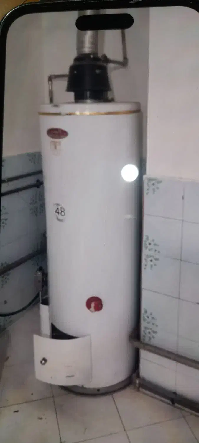 گرمکن الوند یه سال کار کرده|آبگرمکن، پکیج، شوفاژ|میاندوآب, |دیوار