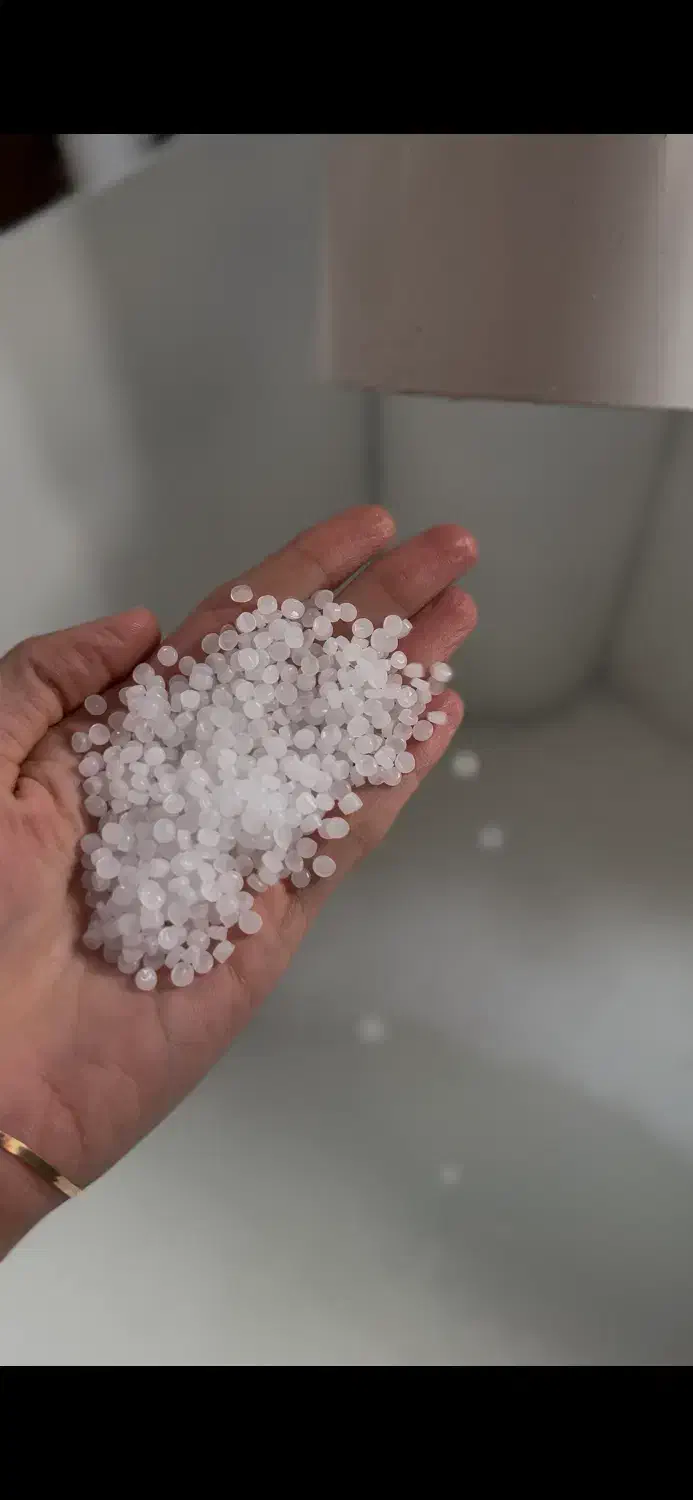 پلاستیک دسته دار|ظروف نگهدارنده، پلاستیکی، یک‌بارمصرف|فشاپویه, |دیوار