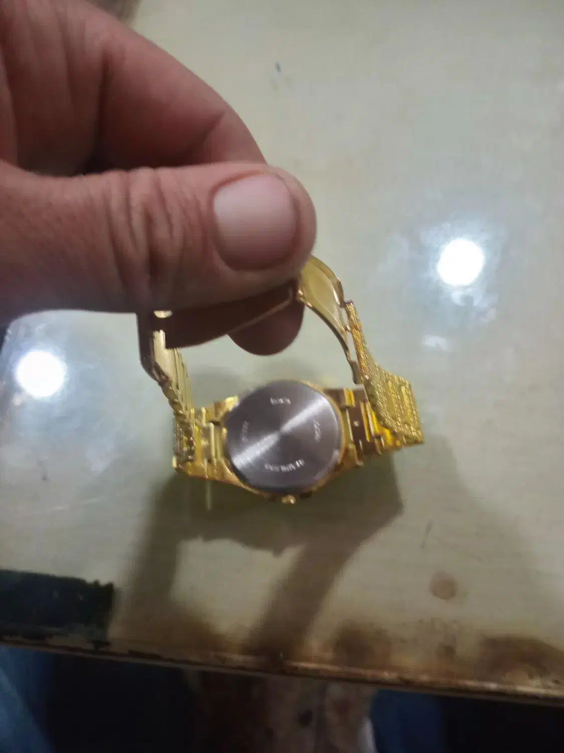 یک عدد ساعت مردانه نگین دار|ساعت|سهند, |دیوار