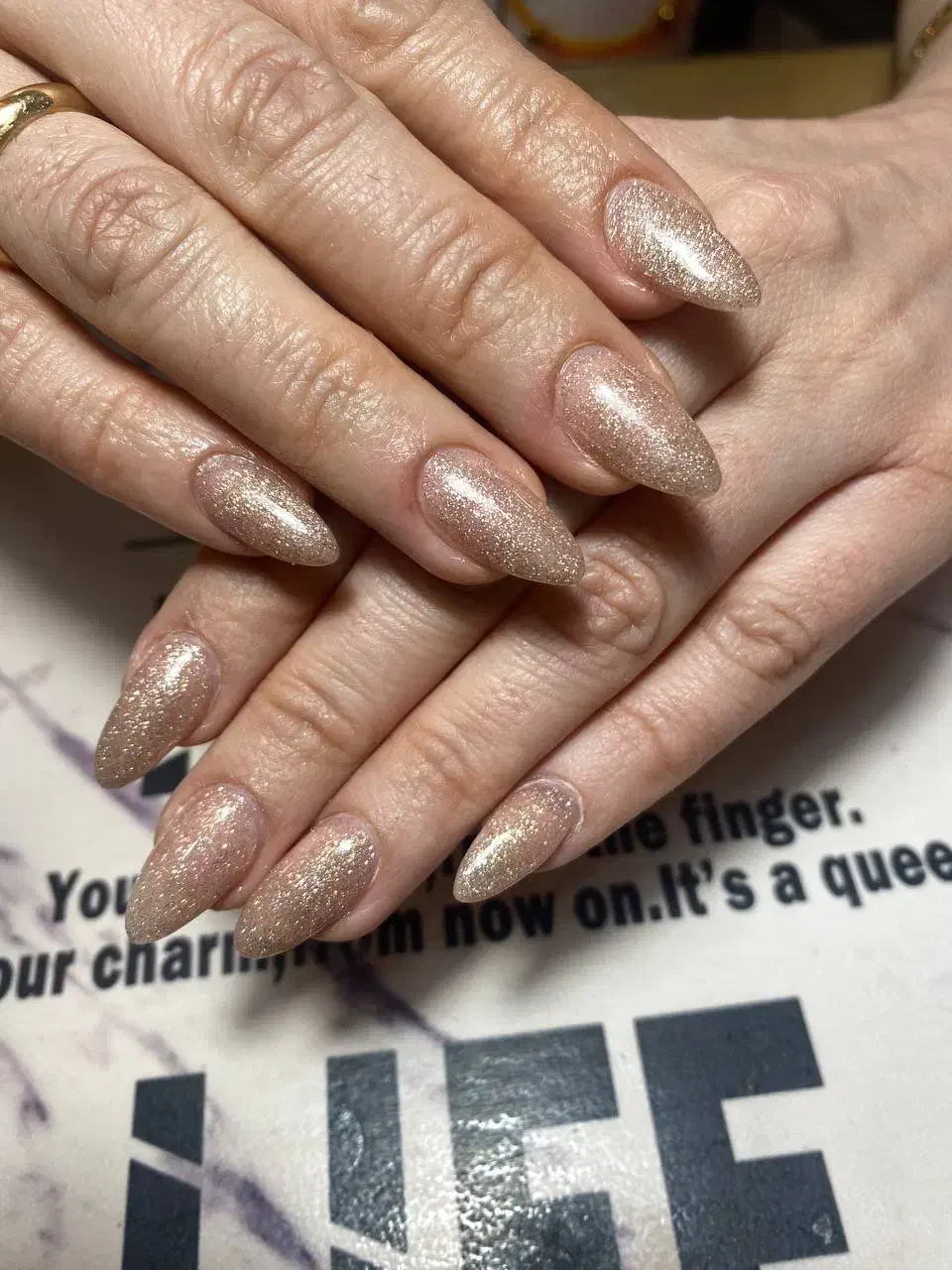 تخفیف ویژه کاشت ناخن الهیه|خدمات آرایشگری و زیبایی|کرمانشاه, |دیوار