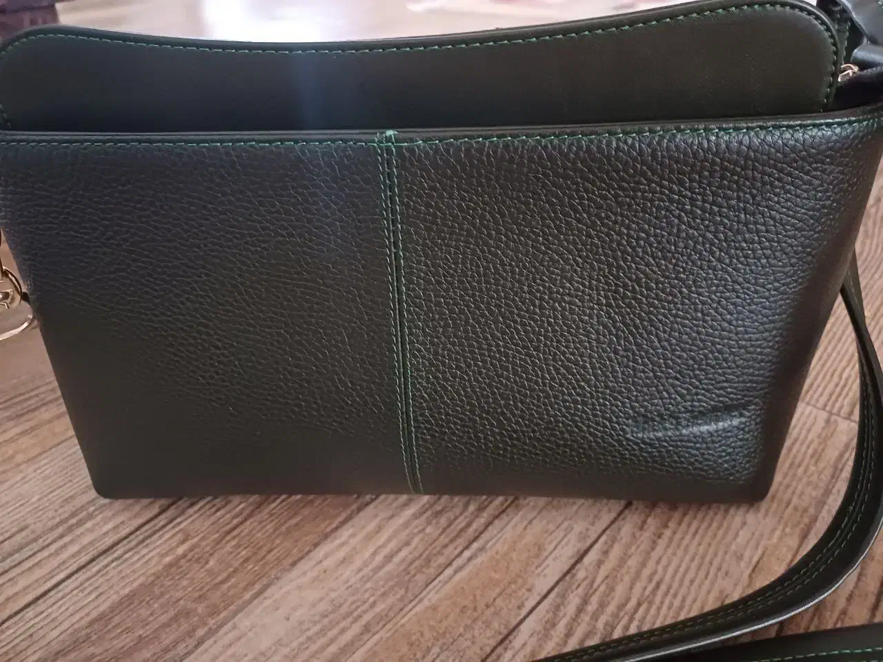 کیف رودوشی تمام چرم رودوشی|کیف، کفش، کمربند|لاهیجان, قیام|دیوار