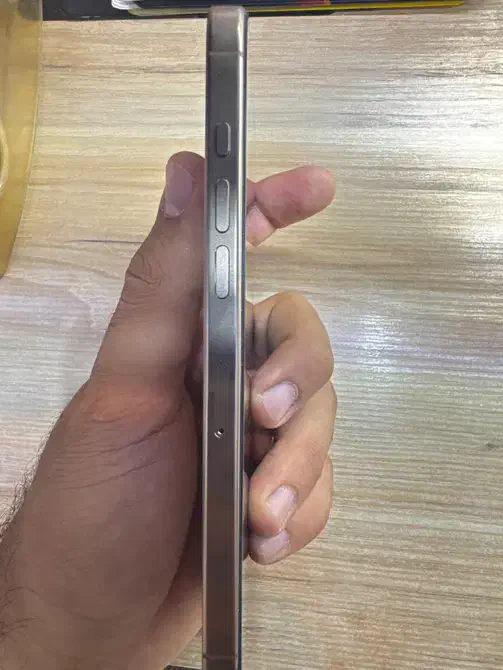 ایفون ۱۶ پرو مکس|موبایل|نجفآباد, منتظری شمالی|دیوار