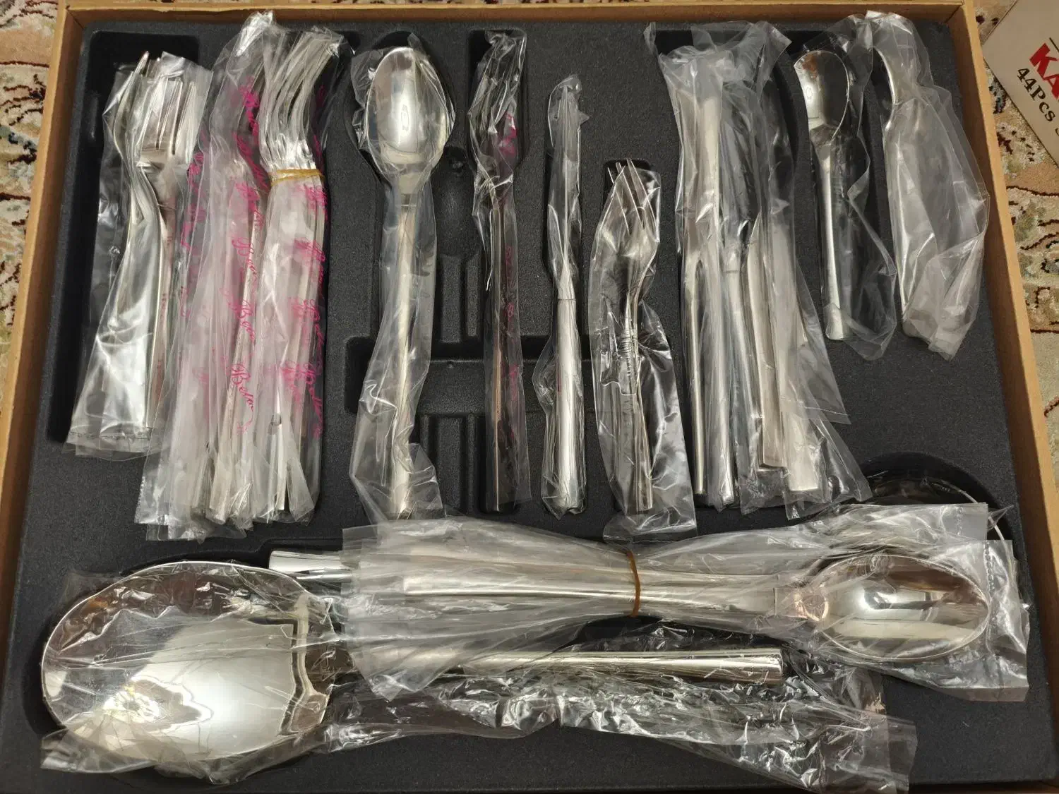 سرویس 44 پارچه قاشق چنگال کابان|ظروف سرو و پذیرایی|شاهین‌شهر, ۹ دی|دیوار