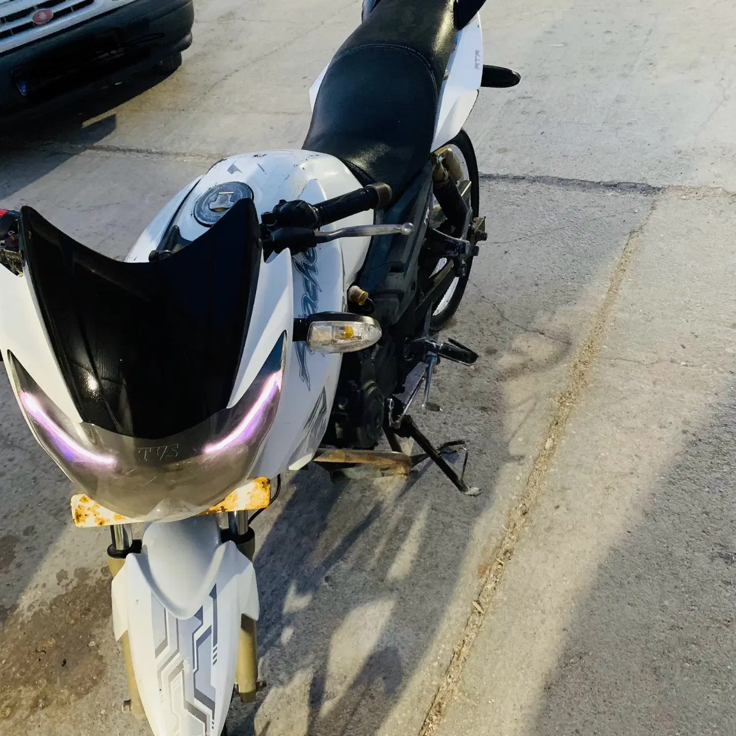 آپاچی 180|موتورسیکلت|شیبکوه (هرمزگان), |دیوار