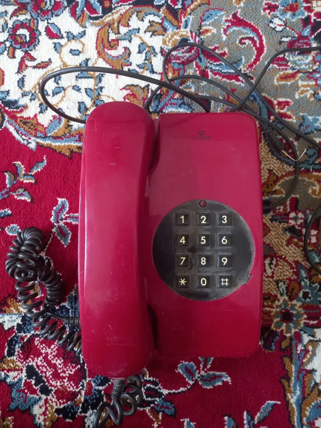 دوعدد تلفن قدیمی سالم|تلفن رومیزی|خمینی‌شهر, |دیوار