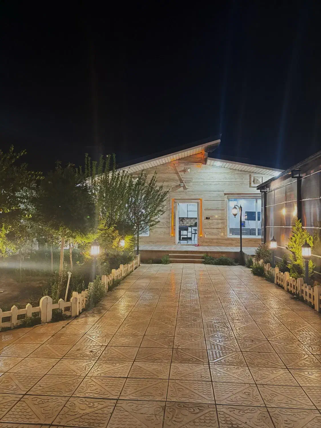 اجاره روزانه آبگرم قیمت مناسب|اجارهٔ کوتاهمدت ویلا و باغ|تهران, چیتگر جنوبی|دیوار