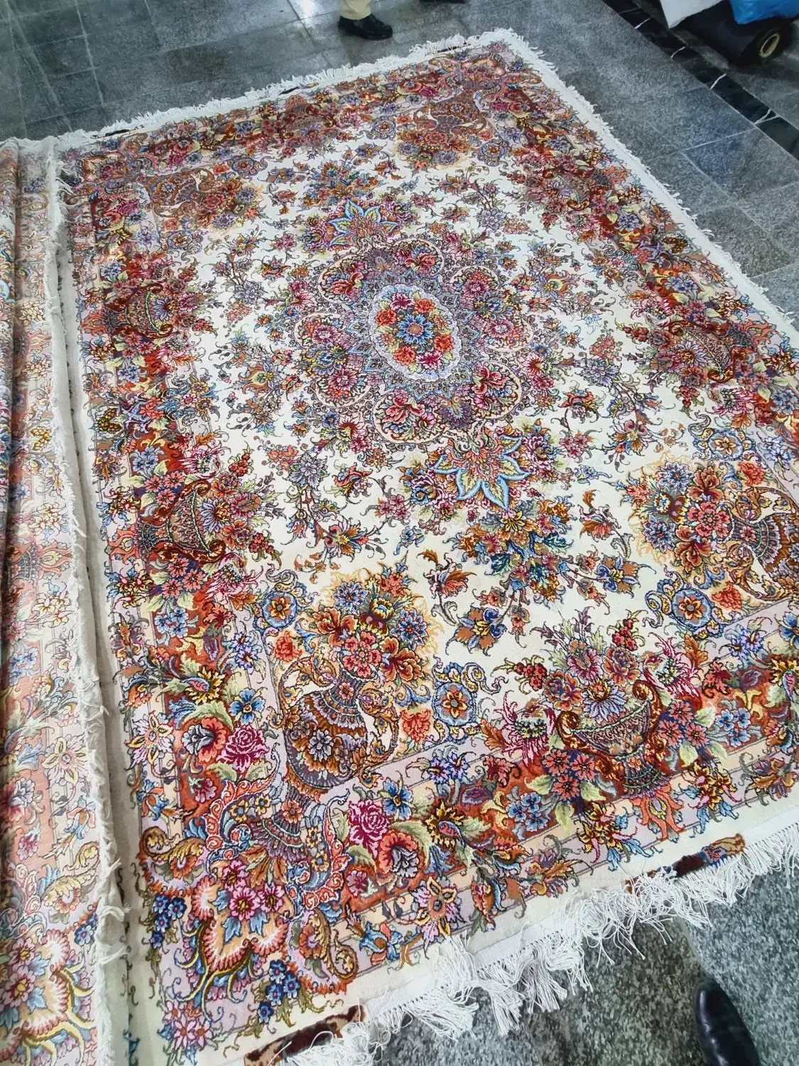 فرش 18متری خطیبی گلدانی|فرش|شبستر, |دیوار