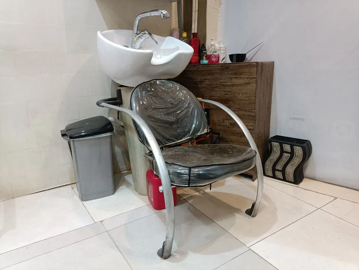 لوازم آرایشگاه|آرایشگاه و سالنهای زیبایی|بندر امام خمینی, |دیوار