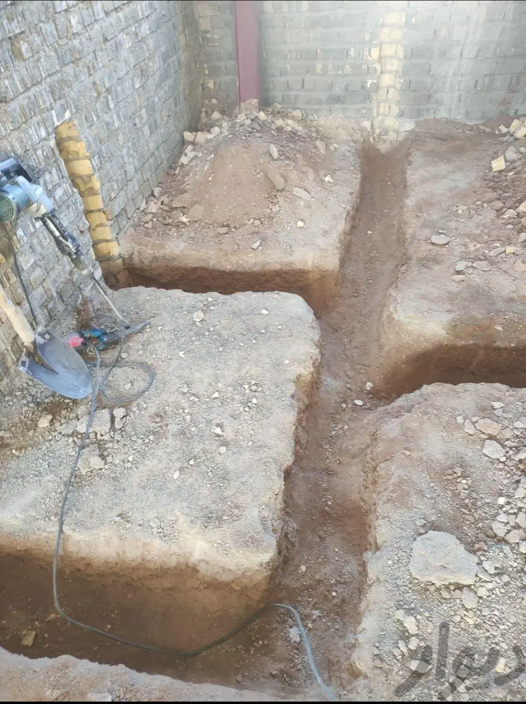 پیکور کاری ،تخریب سراسر اردکان و میبد(آقای کارگر)|خدمات پیشه و مهارت|اردکان, |دیوار