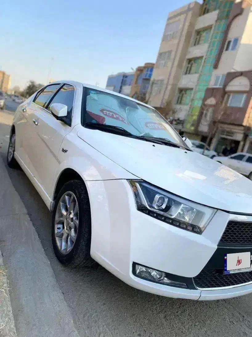 دنا پلاس ۶ دنده توربو گارانتی فعال|خودرو سواری و وانت|مشهد, هدایت|دیوار