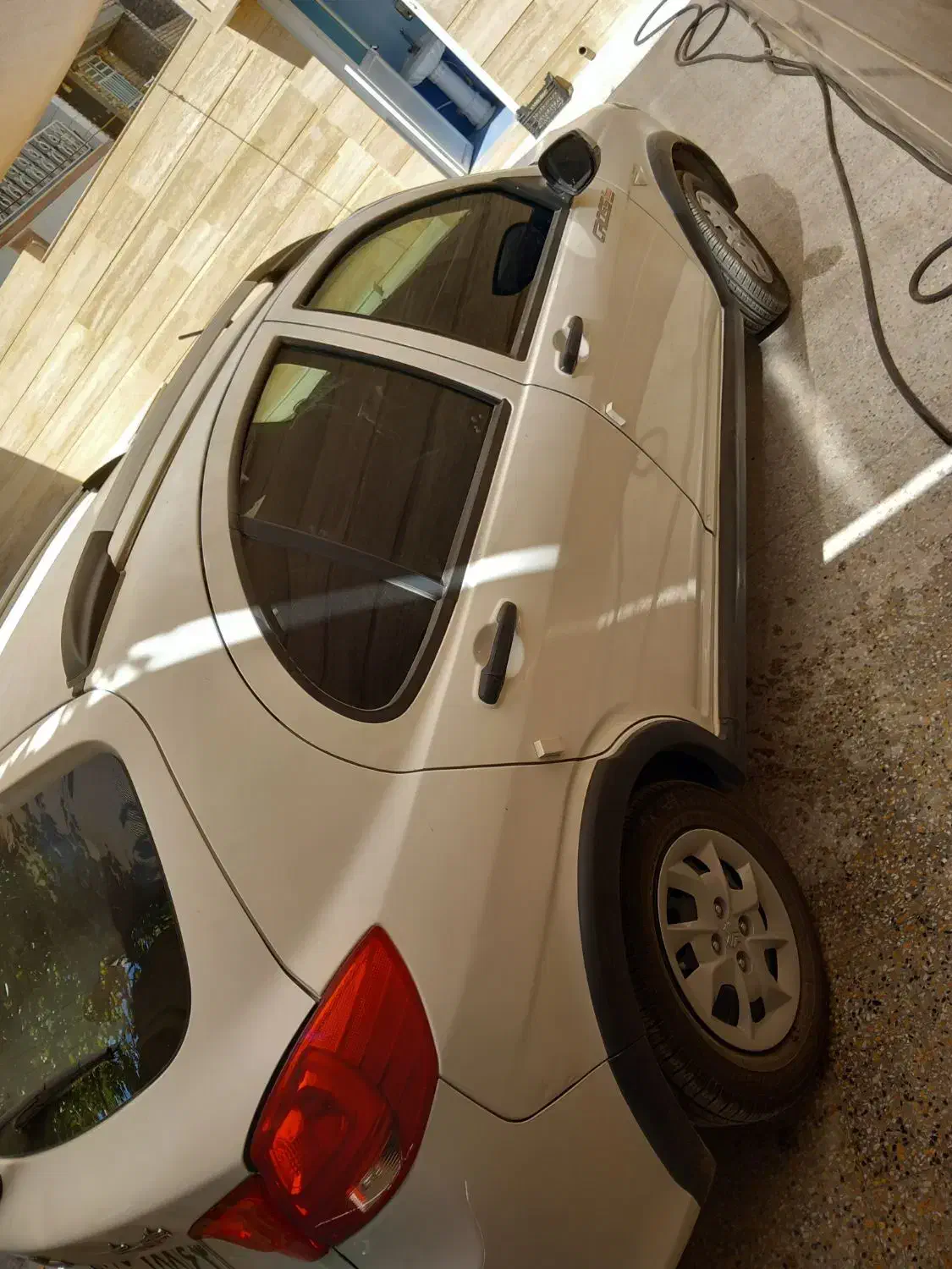 کویک ۱۴۰۱|خودرو سواری و وانت|زرقان, |دیوار