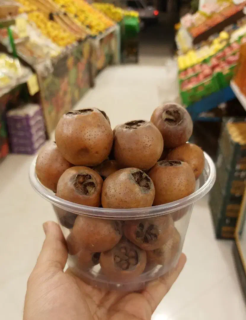 ازگیل جنگلی خوشمزه + هایپر میوه گلچین|خوردنی و آشامیدنی|شاهدشهر, |دیوار