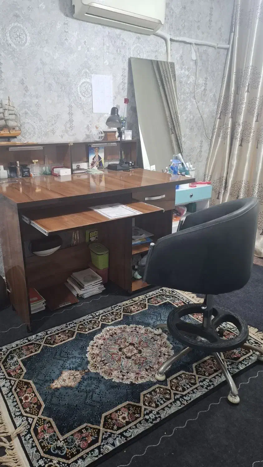 میز تحریر کاملا نو با صندلی|میز تحریر و کامپیوتر|رامهرمز, |دیوار