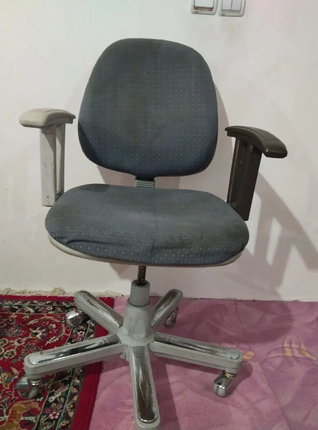 صندلی جک دار|صندلی و نیمکت|اردبیل, |دیوار