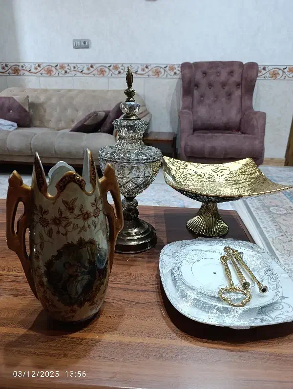 چند تیکه سرویس پذیرایی همه باهم ۹۵۰تومان|صنایع دستی و سایر لوازم تزئینی|تهران, تهرانسر مرکزی|دیوار