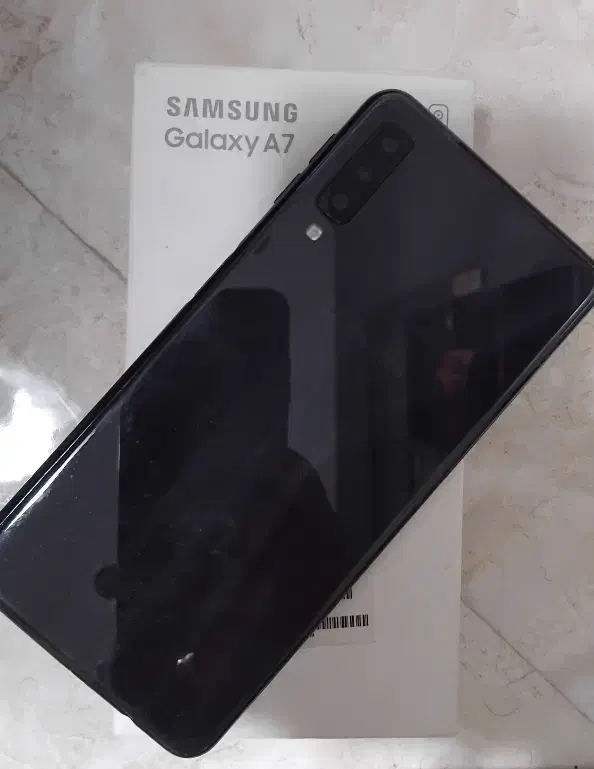 گوشی سامسونگ A7 2018|موبایل|کرج, فاز ۳ گوهردشت|دیوار
