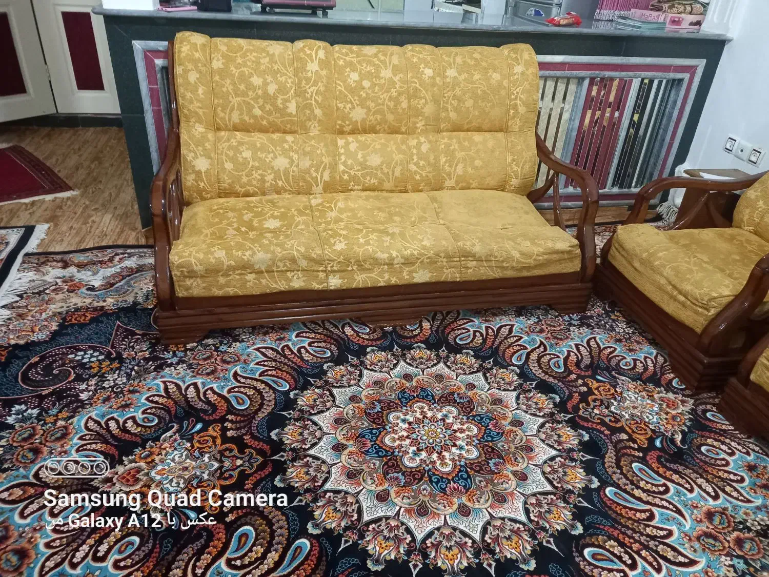 مبل ۷ نفره تمام چوب|مبلمان خانگی و میز عسلی|اهر, |دیوار