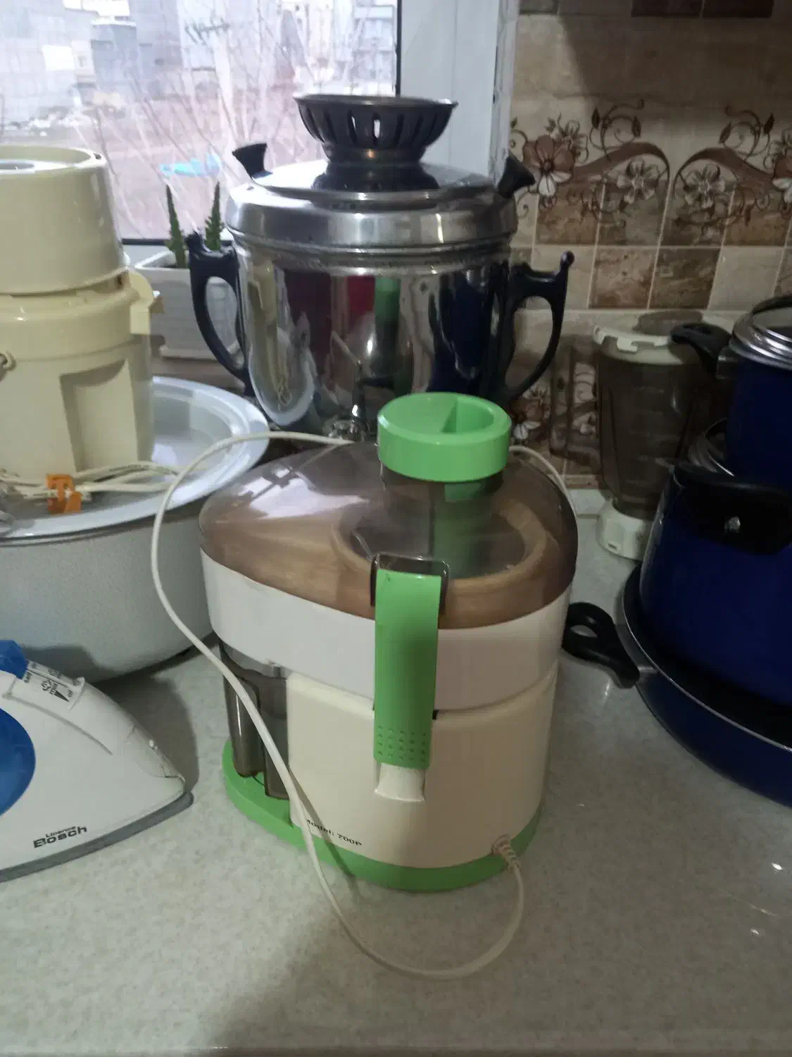 تعدادی لوازم برقی آشپزخانه سالم و آماده بکار|سایر لوازم برقی|میانه, |دیوار