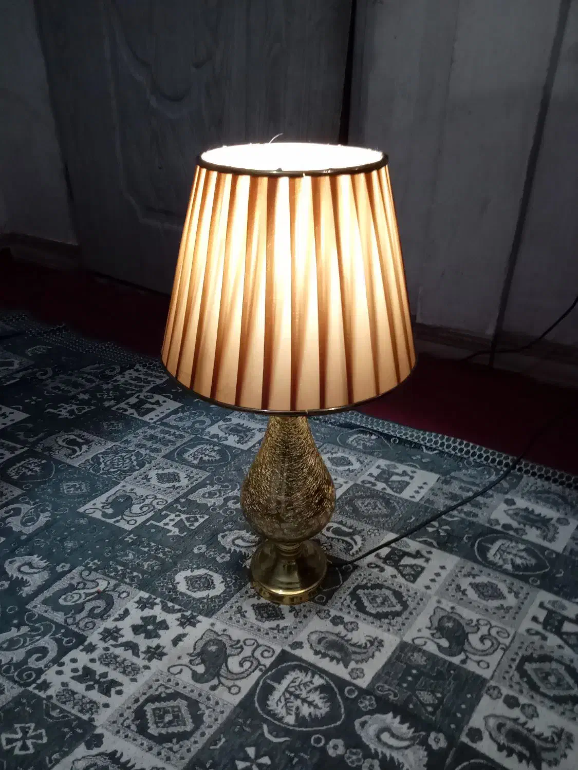 چراغ مطالعه|لامپ و چراغ|اسلامشهر, شهرک احمدیه|دیوار