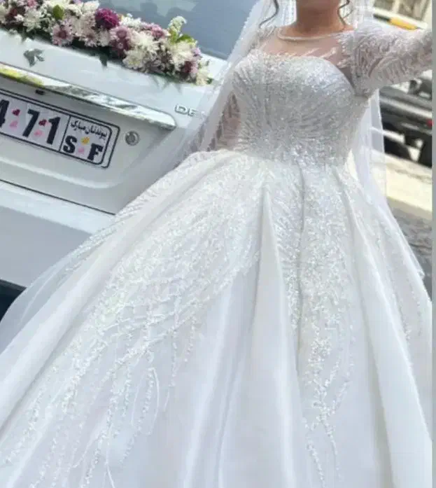 لباس عروس|لباس|منجیل, |دیوار