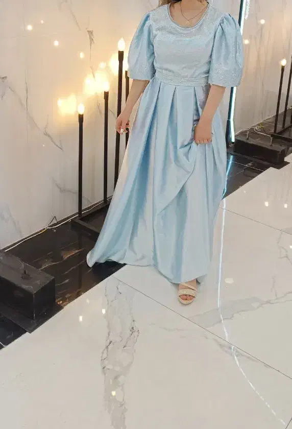 لباس مجلسی|لباس|قم, ولیعصر|دیوار