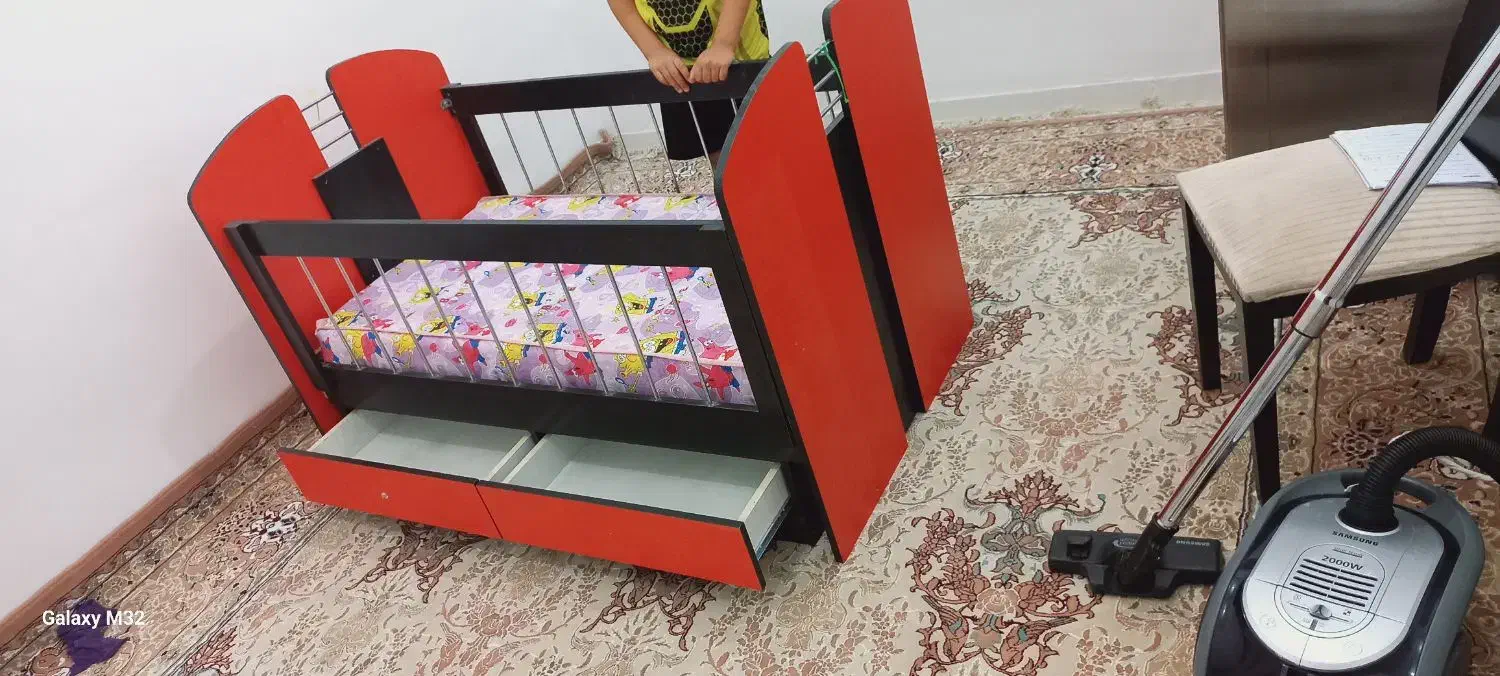 تخت خواب کودک، دره شهر|تخت و سرویس خواب|ایلام, |دیوار