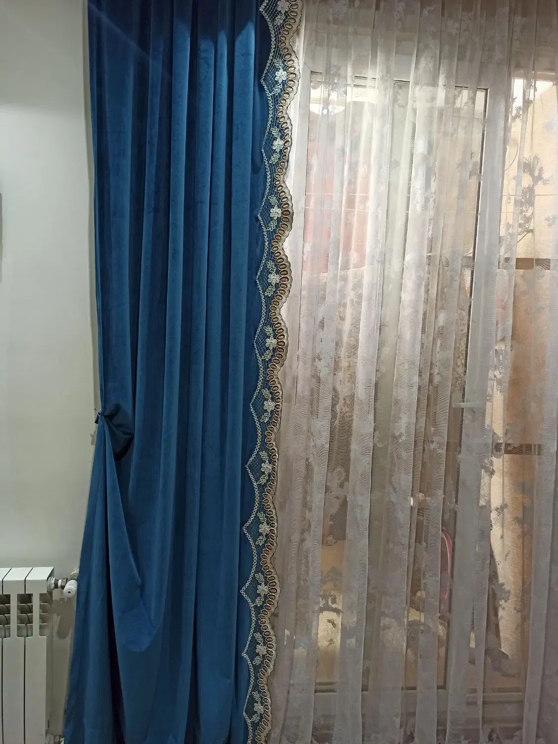 پرده|پرده، رانر، رومیزی|تهران, قیام|دیوار