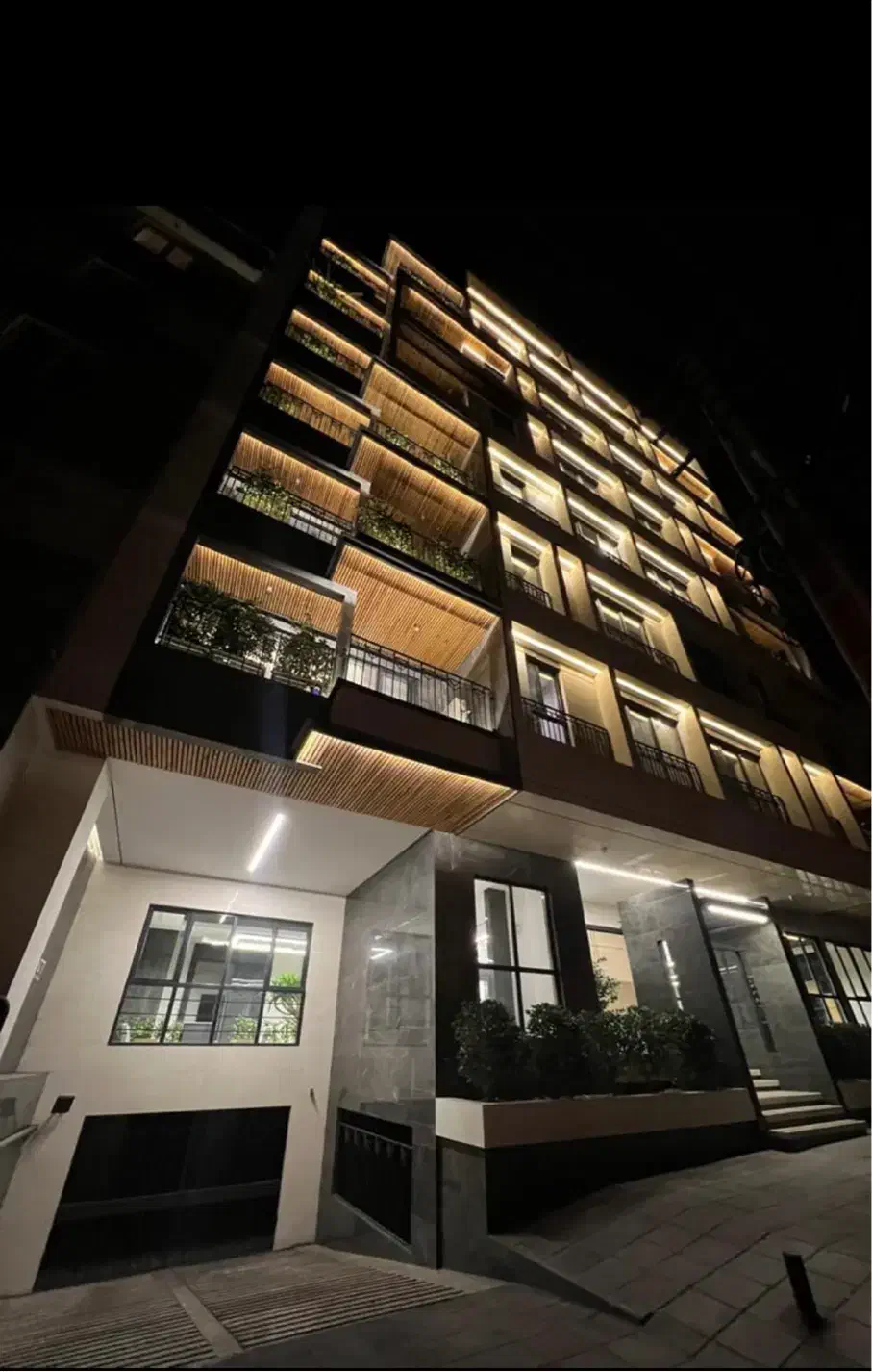 ۱۸۵مترروبه نمالابی دار۲پارکینگ سندی نقدوتهاترفاز۲|فروش آپارتمان|کرج, گوهردشت|دیوار