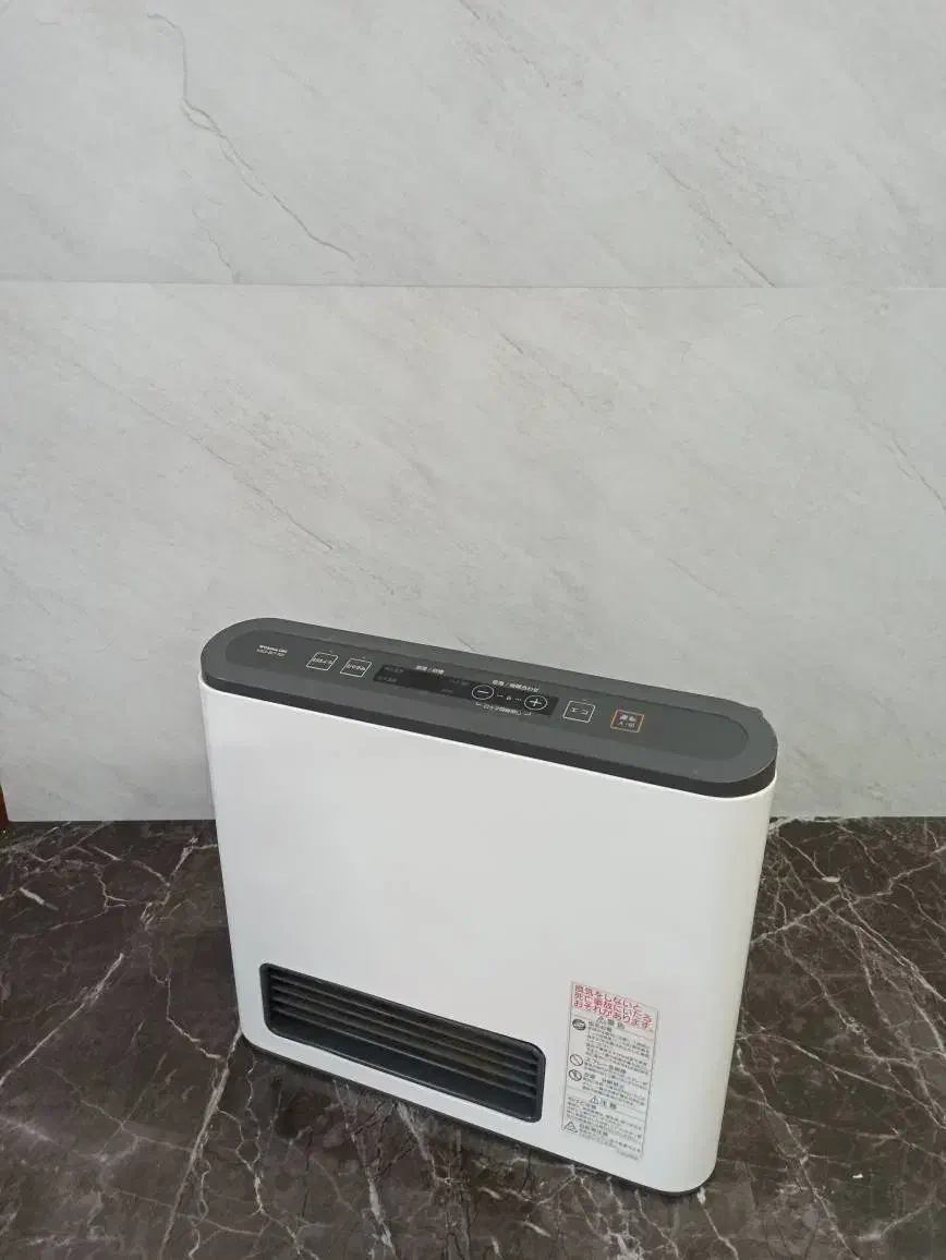 بخاری ژاپنی 2/49کیلو وات مدل لوله ای|بخاری، هیتر، شومینه|بجنورد, |دیوار