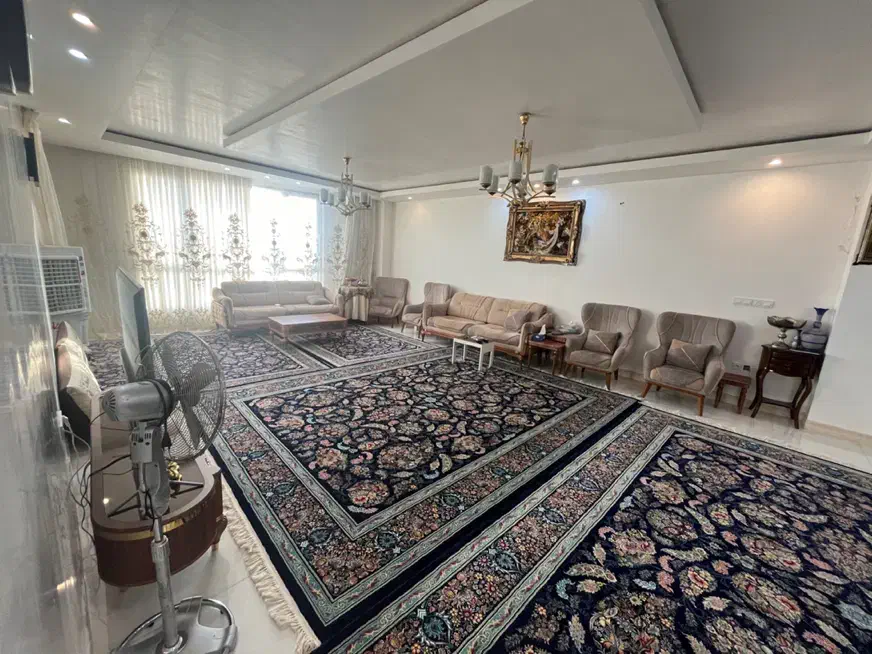 آپارتمان ۱۷۰متری/شهرک ولیعصر /خانم تاجیک|اجارهٔ آپارتمان|ورامین, شهرک فجر|دیوار