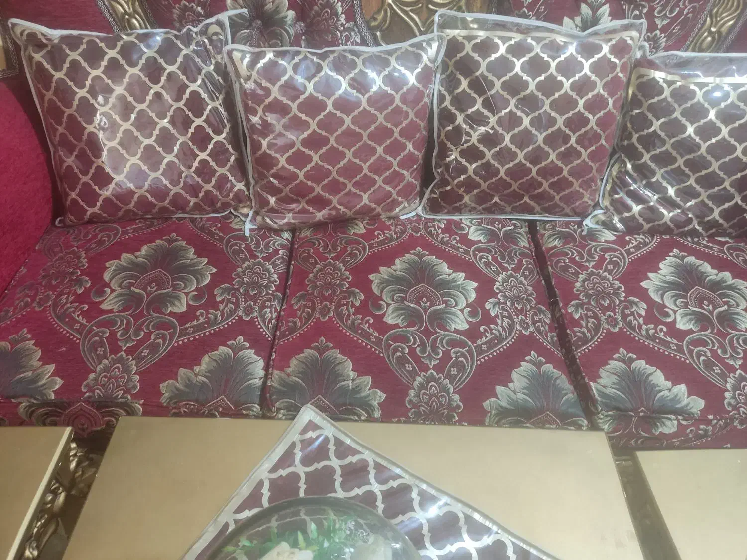 رومیزی و کوسن|مبلمان خانگی و میز عسلی|ورامین, ورامین|دیوار