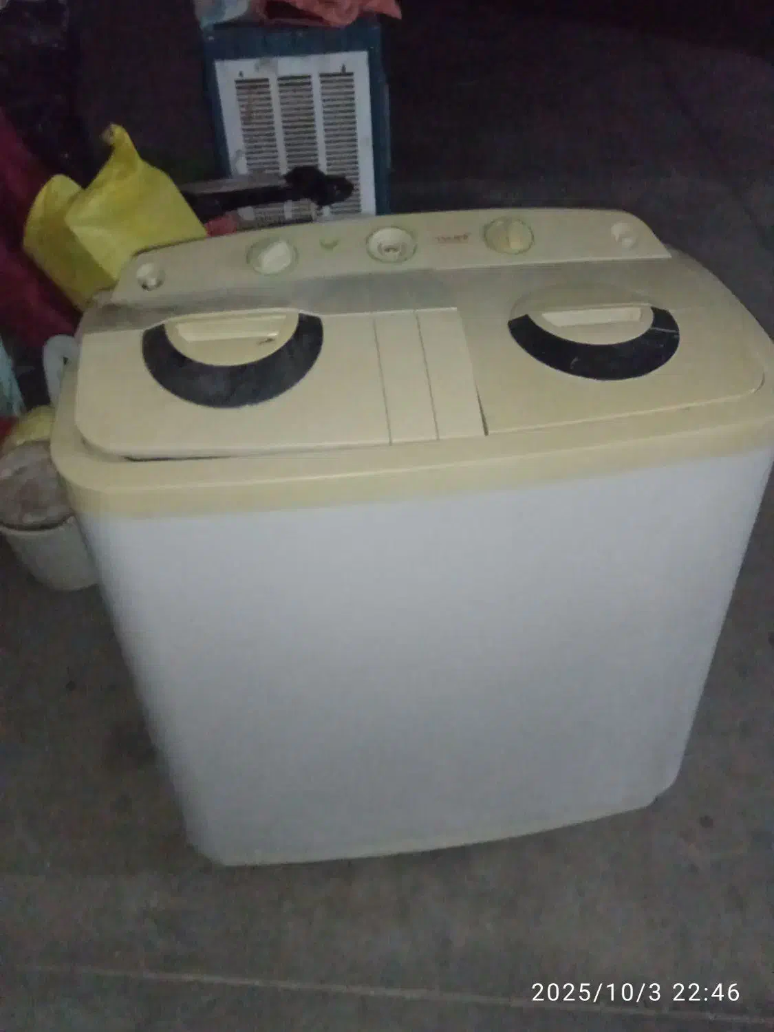 لباس شویی دوقلو سالم کمی نیاز به تعمیر|ماشین لباسشویی و خشک‌کن لباس|گلبهار, شهر جدید گلبهار|دیوار