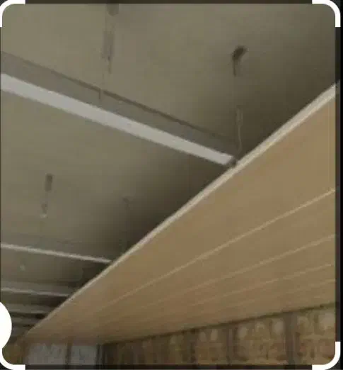 اجرای دیوارپوش سقف کاذب چمن بازسازی خانه قدیمی|خدمات پیشه و مهارت|شیراز, دشت چنار|دیوار