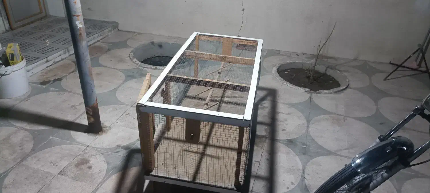 قفس پرنده‌ی بسیار بزرگ|لوازم جانبی حیوانات|مهر, |دیوار