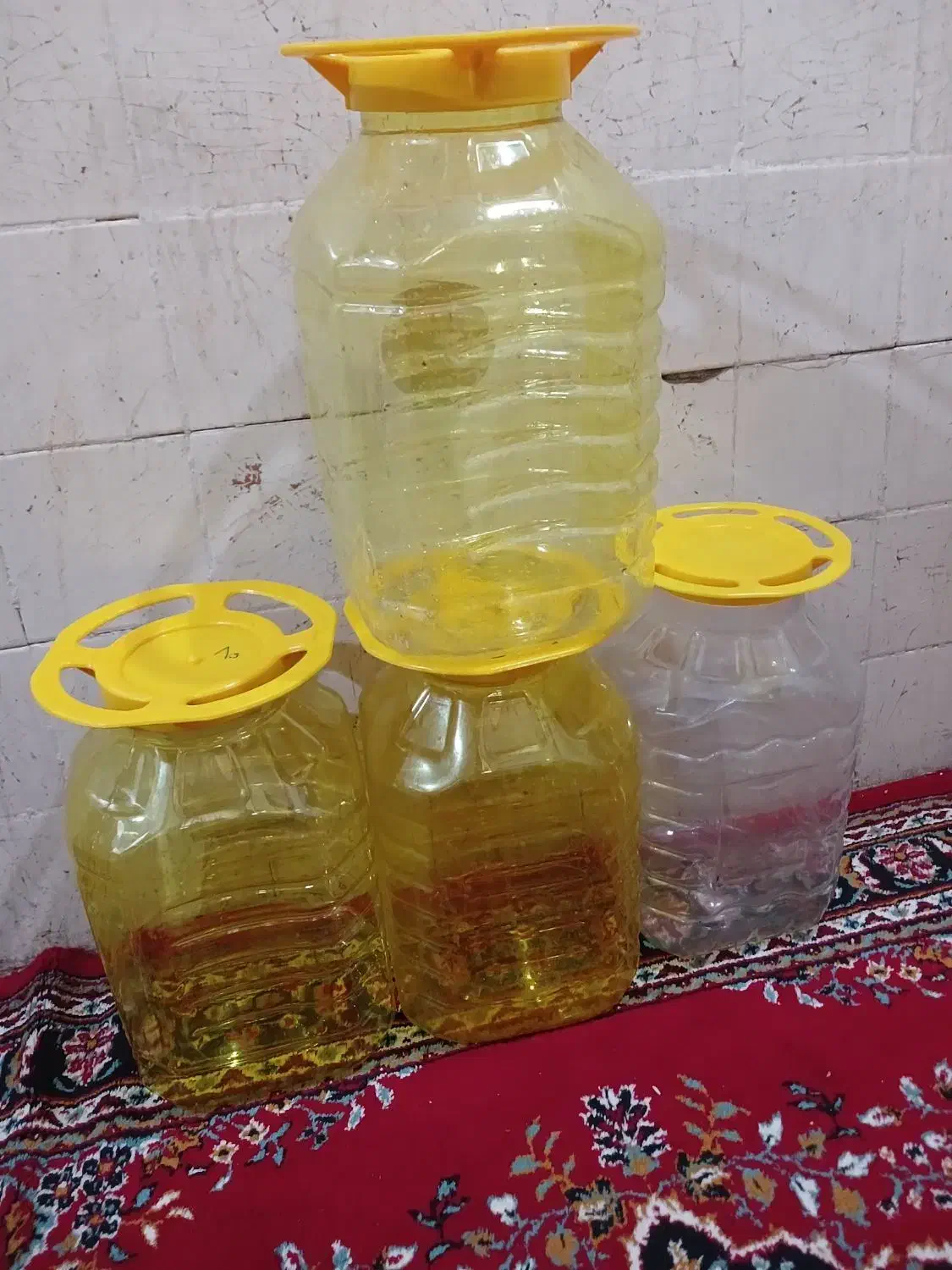 دبه ترشی و خیار شور و زیتون و غیره|ظروف نگهدارنده، پلاستیکی، یک‌بارمصرف|اهواز, شهرک نفت|دیوار