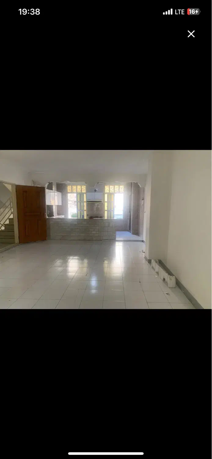 ۸۵ متر دو خواب طبقه۱/پروانه نزدیک مترو/عکس واقعی