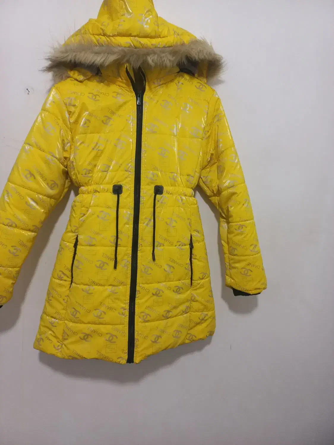 کاپشن|لباس|اسدآباد, |دیوار