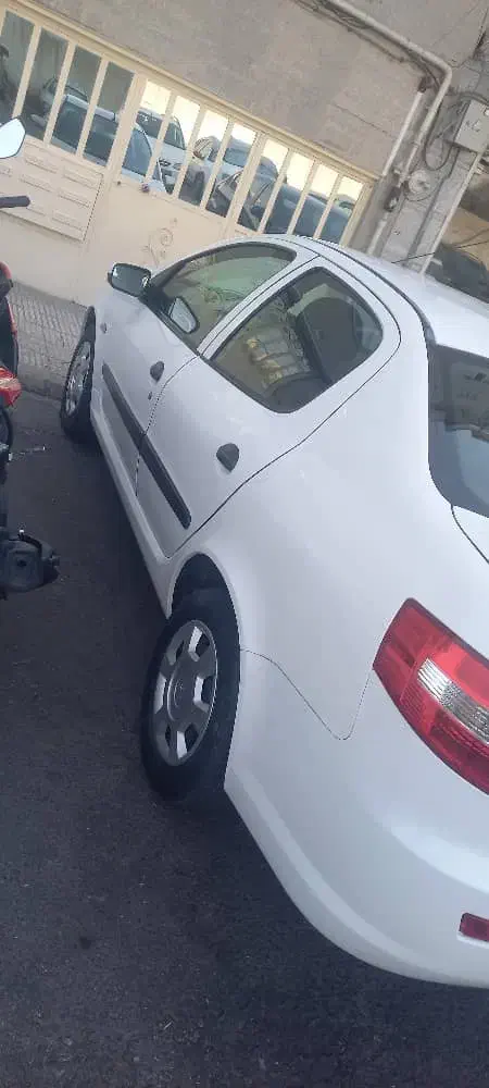 رانا اخر ۹۴ بیرنگ lx|خودرو سواری و وانت|تهران, تاکسیرانی|دیوار