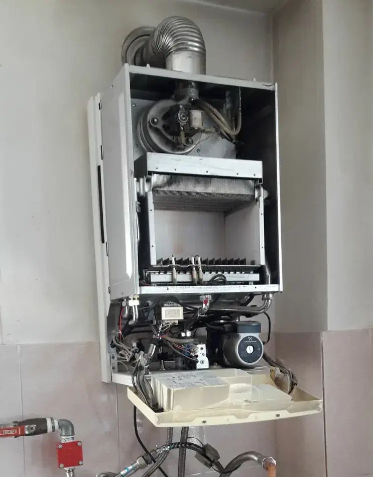 تعمیر پکیج و آبگرمکن دیواری اروم گرما|خدمات پیشه و مهارت|ارومیه, |دیوار