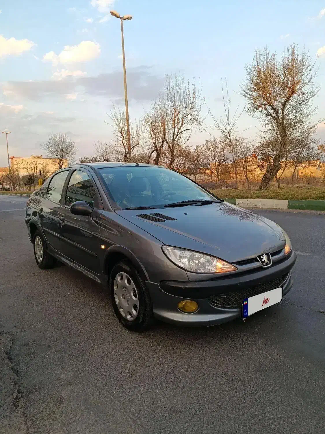 پژو۲۰۶صندوقدارمدل۸۸بسیارتمیز|خودرو سواری و وانت|مشگین شهر, |دیوار