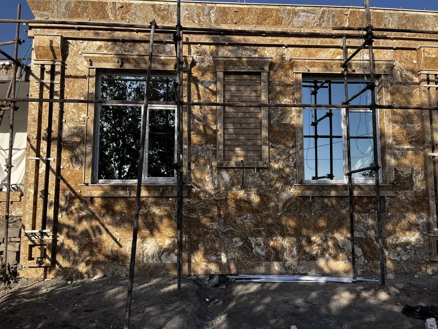 تولید درب و پنجره UPVC با شرایط بلند مدت|خدمات پیشه و مهارت|اردبیل, |دیوار